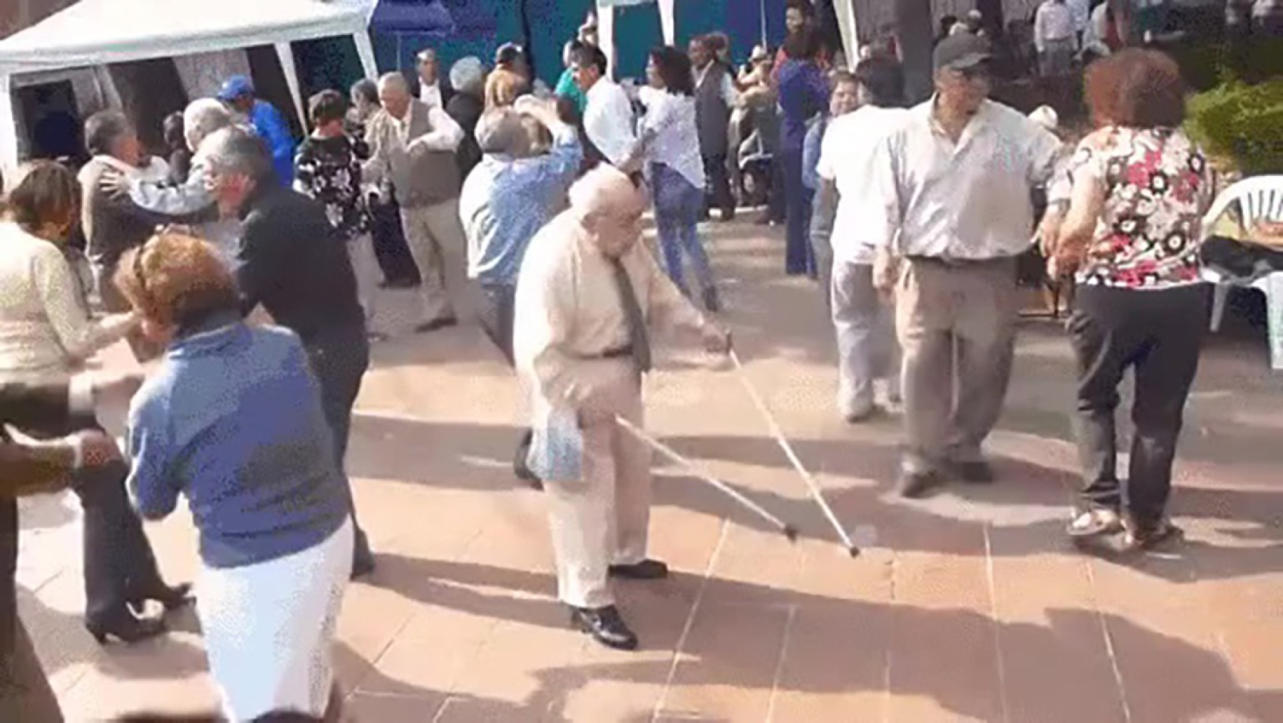 Policie na Českolipsku rozprášila nelegální CzechDech