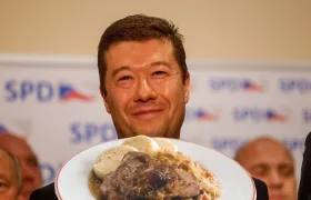 Okamura otevřel první vlasteneckou halal restauraci. Muslimáci do ní nesmí!