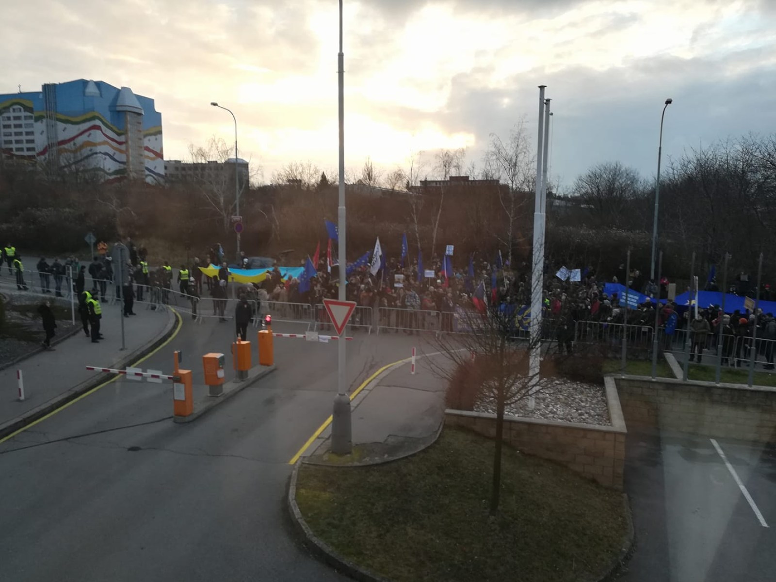 Záznam ze setkání Tomia Okamury, Wilderse a LePenky
