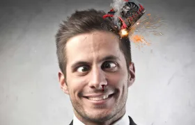 Po testu na COVID našel v nose grafickou kartu. Týden Novému řádu těžil Bitcoiny