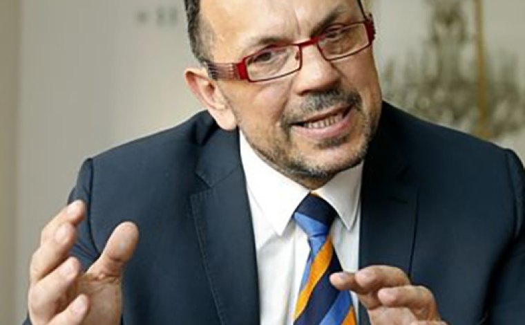 Foldyna se včera vydal hledat Drahošovu vnučku, od té doby se pohřešuje