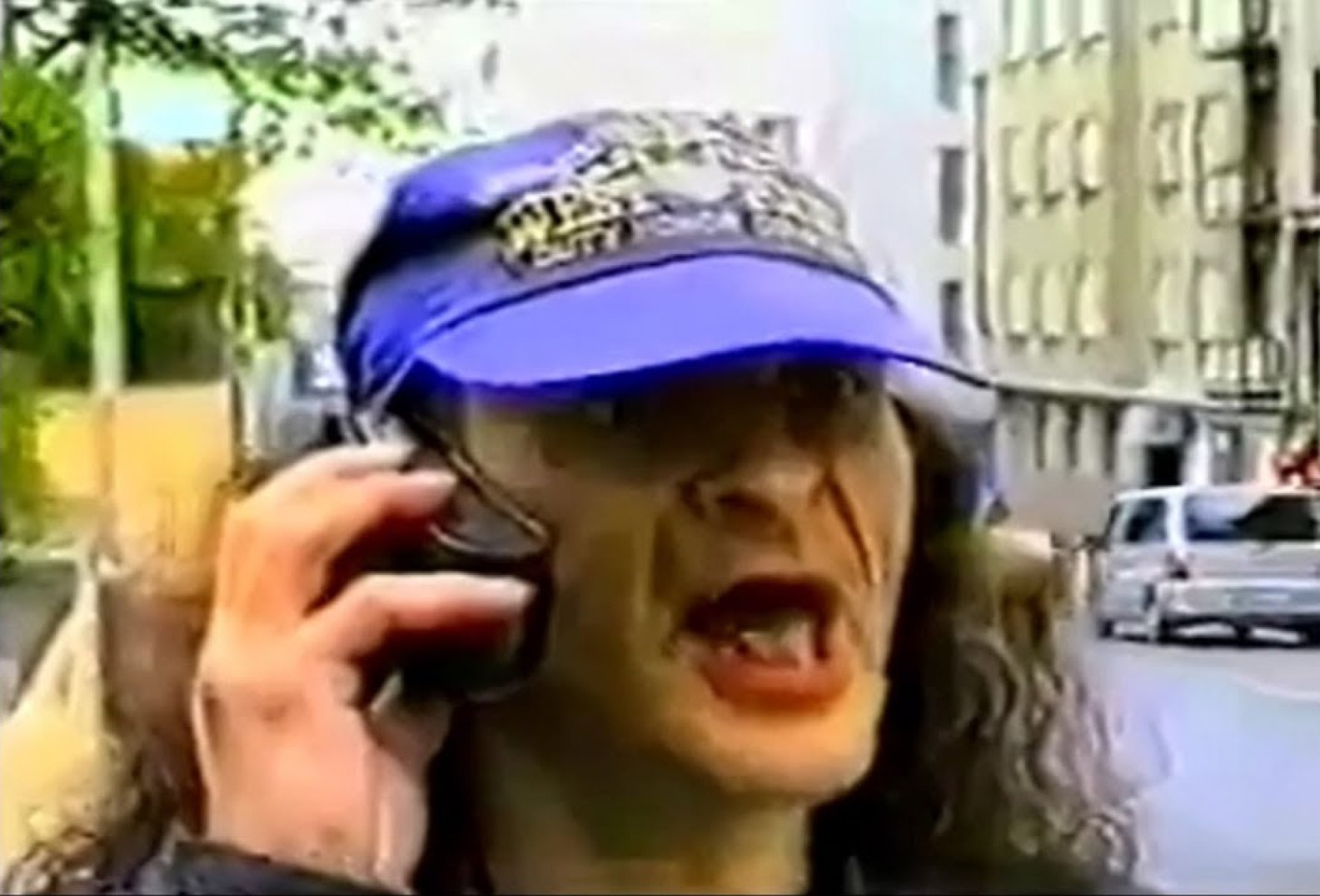 Pražané rozhodli: Místo Koněva chtějí sochu Jirky Káry!