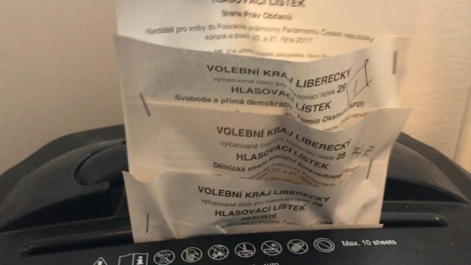 Volební urny budou nově dle nařízení GDPR vybaveny skartovačkou