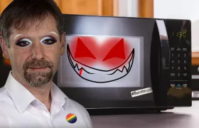 Radku Kotenovi vyhrožuje mikrovlnka ovládaná 5G signálem, že ho přihřeje!