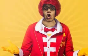 Dominik Feri má kariéru jistou i mimo politiku!
