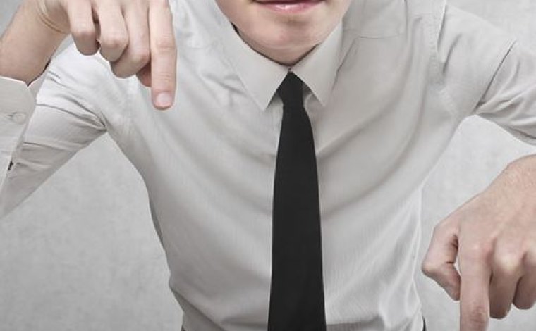 Studovaní odborníci nemají co žrát, práci jim sebrali internetoví diskutéři!